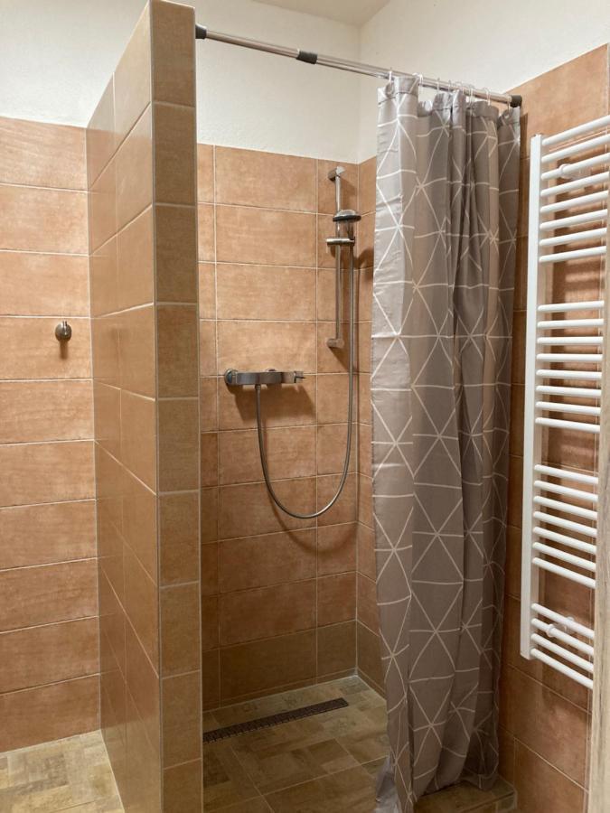 Apartmany S Klimatizaci - Penzion U Kudlacku Pouzdrany المظهر الخارجي الصورة